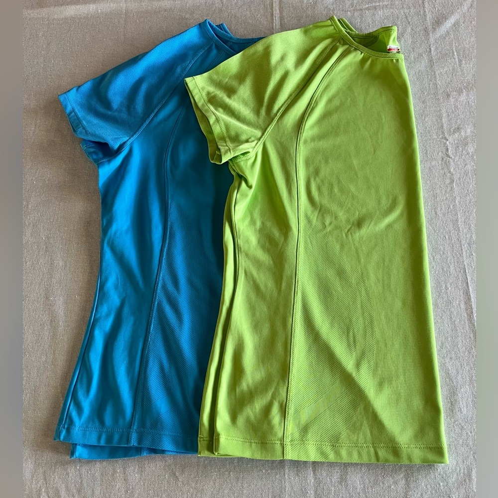 Set of two - Danskin Now athletic tops